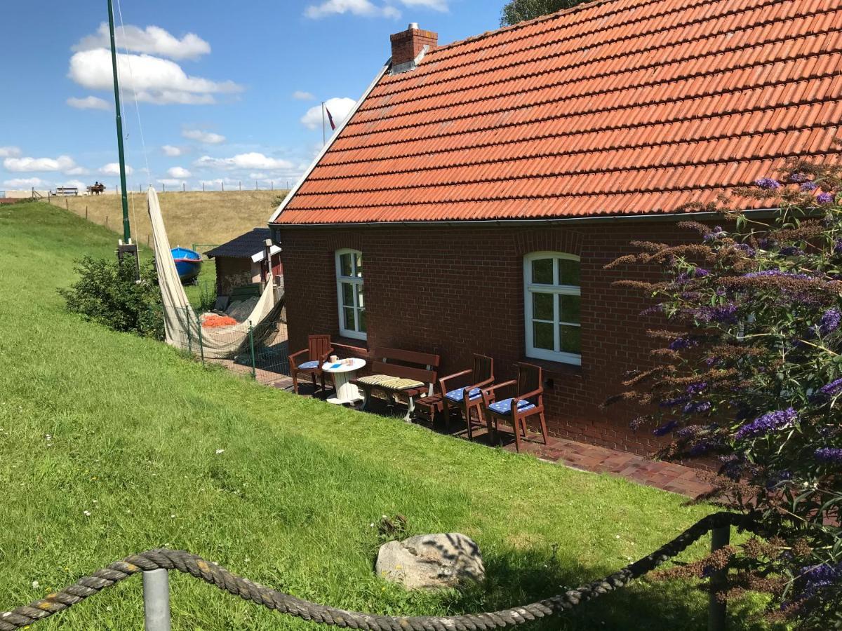 Vier Sterne Am Hafen, Ditzum Exterior photo